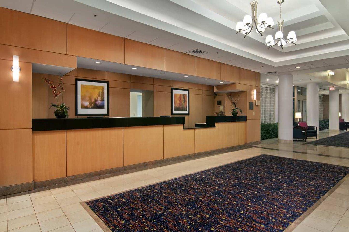 Hilton Atlanta Perimeter Suites Exterior photo